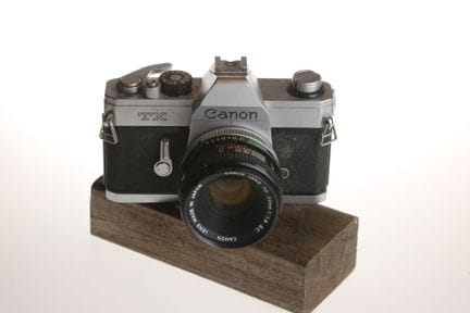Objetivo CANON TX de 50 mm y f/1,8.
Se incluyen: u
