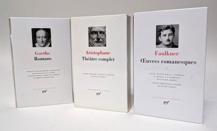 Lote de tres libros. 
ARISTÓFANES, «Obras completa
