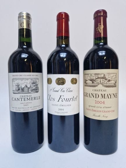 Lote de tres botellas de vino de Burdeos: 
- 1 bot