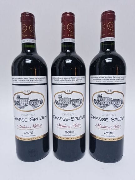 Tres botellas de Château CHASSE-SPLEEN 2019, Mouli