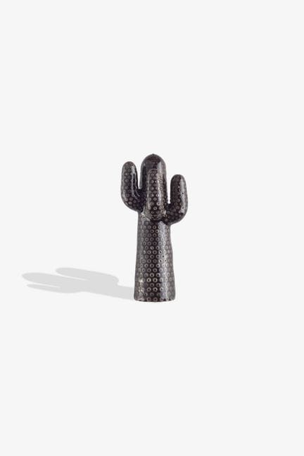 MELLO FRANCO
Gênes, 1945
Poids : 10,6 g
4 cm
Broch
