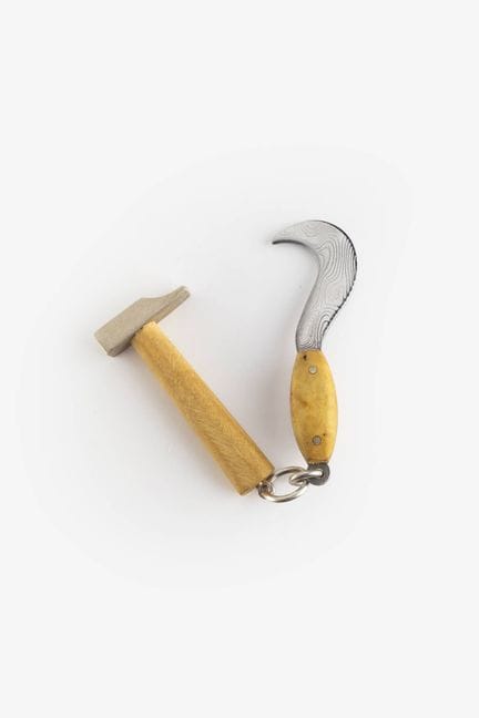 MELLO FRANCO
Gênes, 1945
Lot de deux pendentifs su