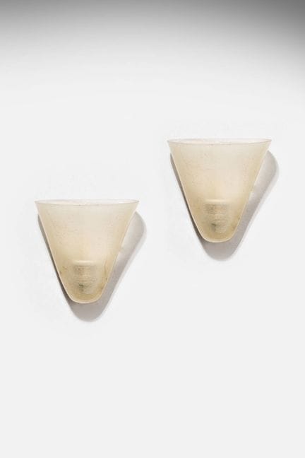 FABRICATION ITALIENNE
Paire d'appliques
Verre de M