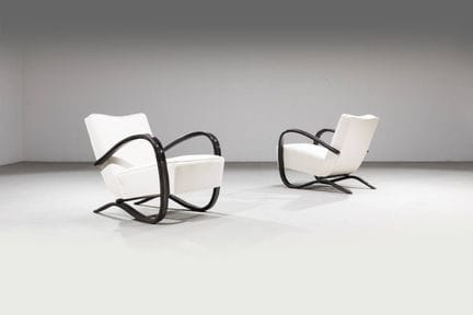 HALABALA JINDRICH
Paire de fauteuils
Structure en 