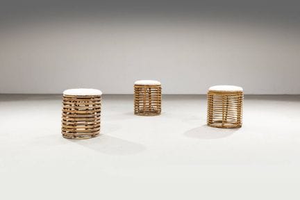 蒂托·阿格诺利
三件套凳子
竹制框架，织物包覆填充物。
20世纪60年代
48x40x40厘米