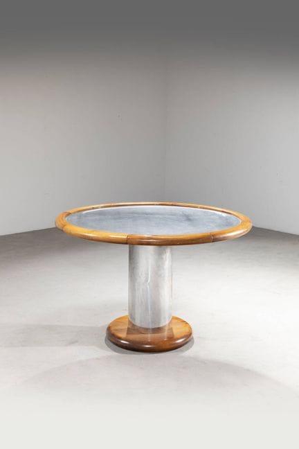 埃托雷·索特萨斯（Ettore Sottsass）设计风格
桌子
木质与镀铬金属框架，桌面为木质与铝
