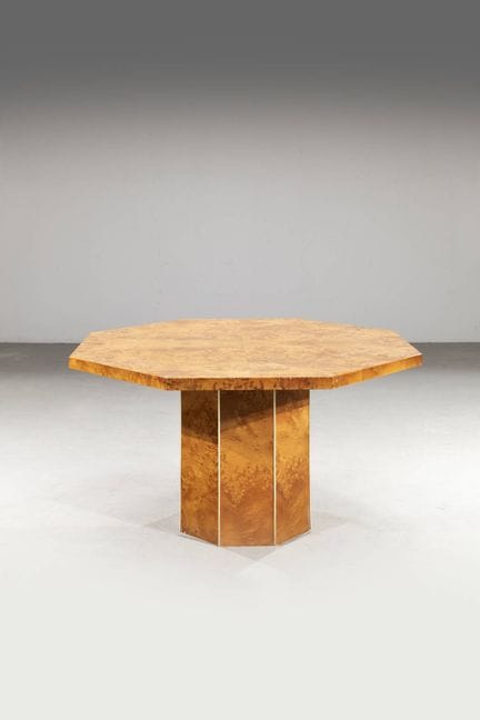 RIZZO WILLY, dans le style de
Table
Structure en b
