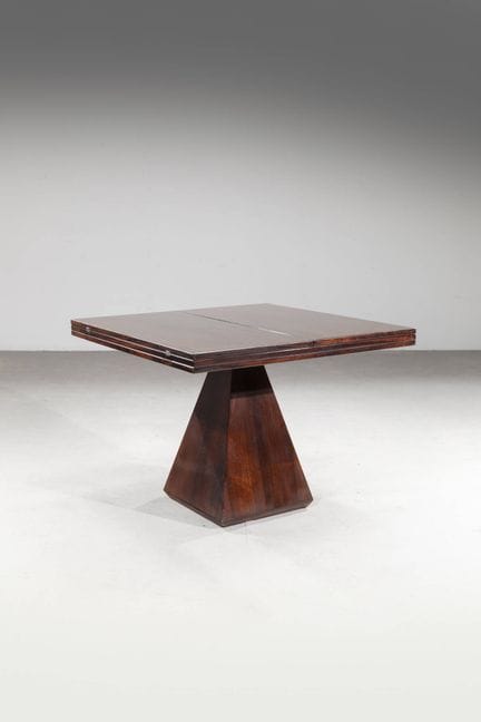 INTROINI VITTORIO
Table modèle Chelsea
Table à ral