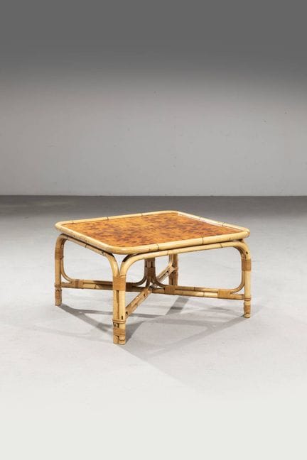 意大利制造
茶几
竹制框架，树根木桌面。
20世纪60年代
46x80x80厘米