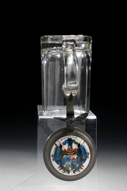 Cruche « Studentika » de 1892. De forme cylindriqu