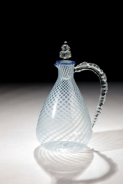 Cruche avec bouchon, Espagne, XIXe siècle. Verre i