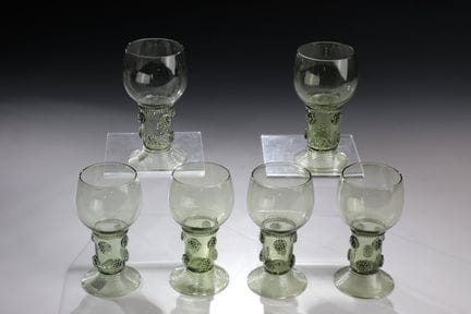 Lot de six verres « Romans »
Lot de six verres « R