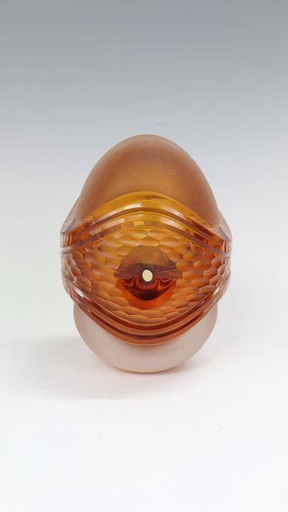 Objet « Armor » de Patrick Roth, 2022. Verre ambré