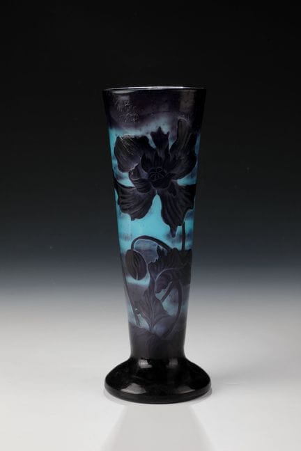 Vase à motifs de pavot
Vase à motifs de pavot Mull