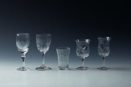 Lot assorti de cinq verres à shot
Lot assorti de c