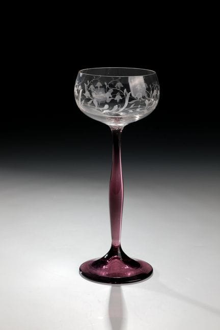 Verre à pied
Verre à pied, probablement de la manu