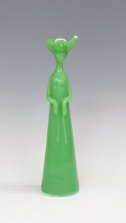 “站立女士”雕像，埃尔曼诺·纳森（设计），吉诺·切内德塞父子，穆拉诺，约1970年。深绿色翡翠玻璃。