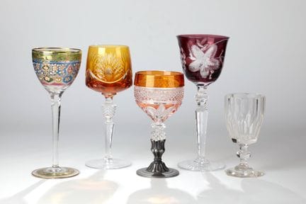 Lot hétéroclite de cinq verres à boire
Lot hétéroc