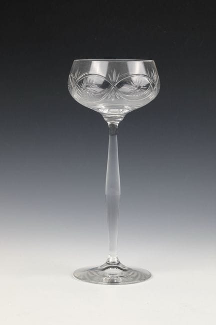 Lot de neuf verres à vin
Lot de neuf verres à vin 