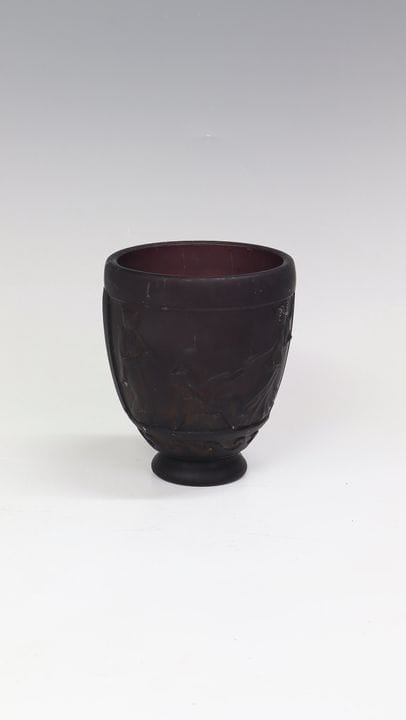 Vaso con scene figurative in stile antico
Vaso con