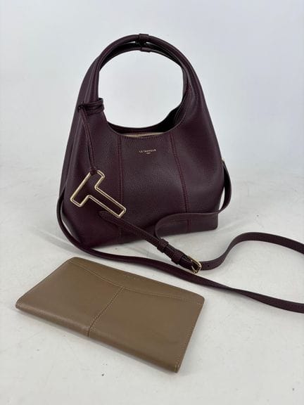 LE TANNEUR 
Conjunto de dos bolsos: 
- Bolso para 