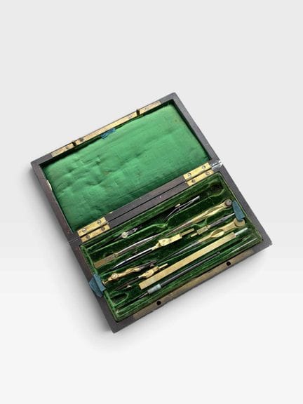 Cofanetto di geometria e matematica contenente, ne
