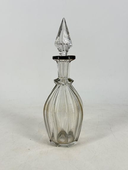Caraffa in cristallo intagliato a facce con montat