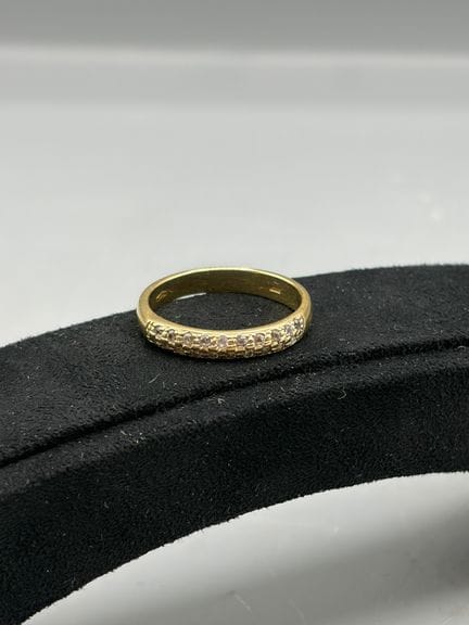 Anillo de oro amarillo de 18 quilates (750 milésim