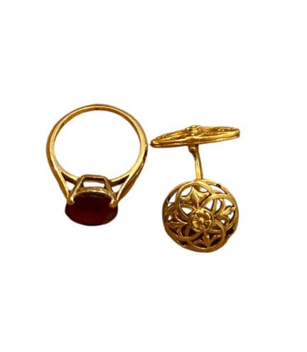 Anillo de oro amarillo de 18 quilates (750 milésim