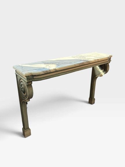 Console da parete in legno laccato color crema con