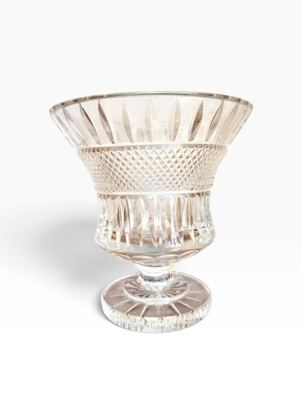 Vaso in cristallo intagliato di forma “Medici”, co