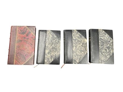 吉德（安德烈）。《若种子不死》。巴黎，NRF出版社，1924年，3卷，in-16开本，布拉德尔装帧，