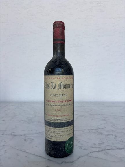 Una botella de Clos La Monnerie, cuvée Chêne, Prem
