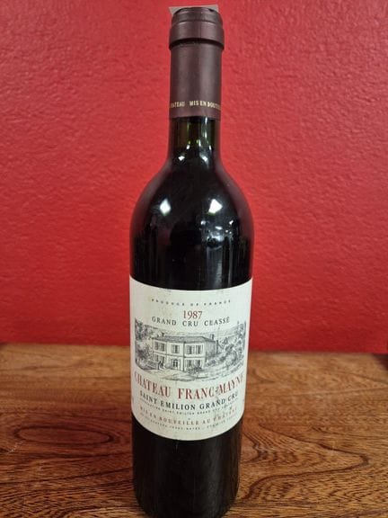 Una botella de Château FRANC-MAYNE Saint-Émilion G