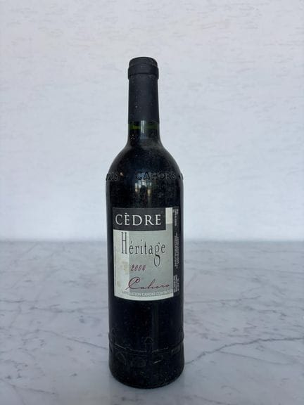 Una botella de Cèdre Héritage, Cahors, añada 2004,