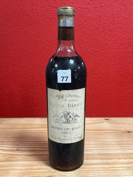 Una botella de Château Rabaud, Sauternes, añada 19