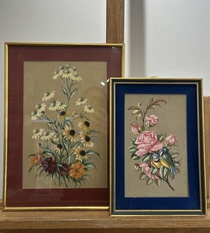 Lot de deux aquarelles

Fleurs jaune
Sous verre
Aq