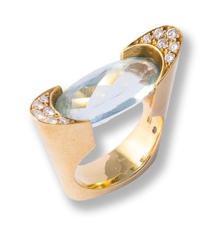 Schullin

Schullin
Aquamarine ring
21st century
18