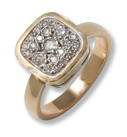 Diamond ring
2nd half 20th century
18k gold, brill