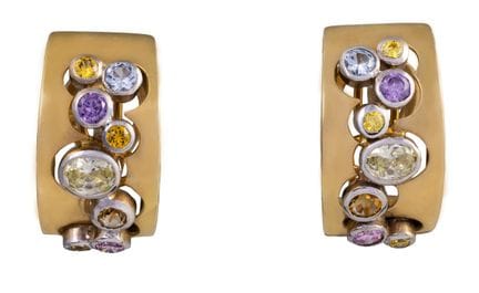 Colour stone stud earrings
21st century
14k gold, 