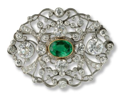 Emerald brooch
early 20th century
platinum, 18k go