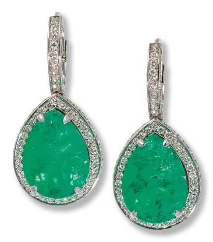 Emerald earrings
early 21st century
18k white gold