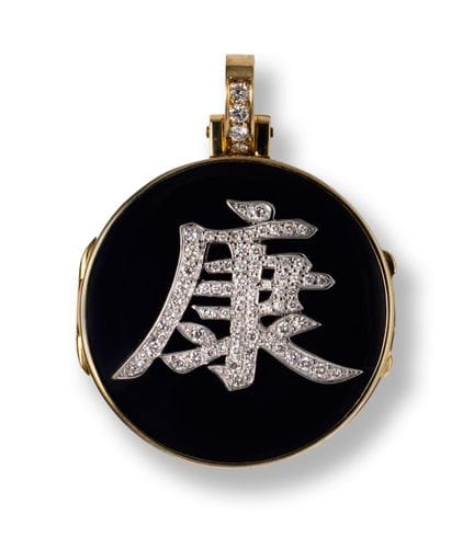Onyx pendant with diamonds
2nd half 20th century
1