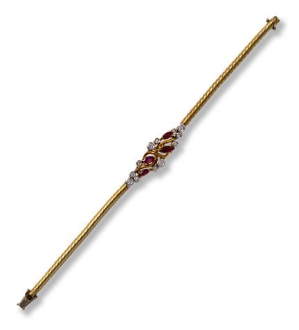 Ruby bracelet
2nd half 20th century
18k white and 