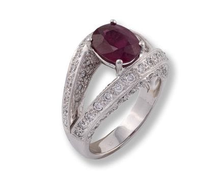 Ruby ring
late 20th/21st century
18k white gold, 1