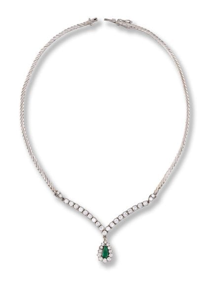 Adjustable emerald necklace
2nd half 20th century
