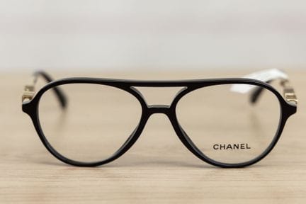CHANEL - Paire de lunettes de vue, verres non corr