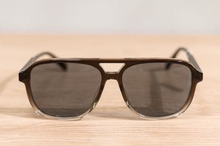 DIOR - Paire de lunettes de soleil à monture en dé