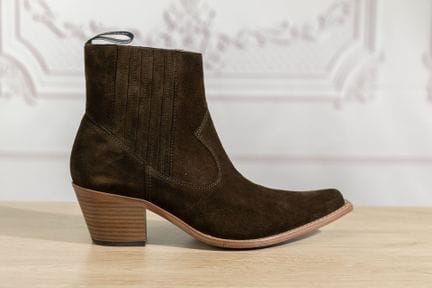 FREE LANCE - Paire de boots Sibelle en daim kaki s