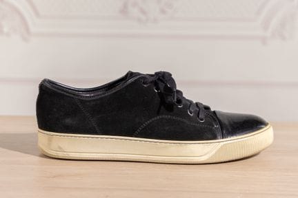 LANVIN - Paire de tennis en daim noir et bouts en 